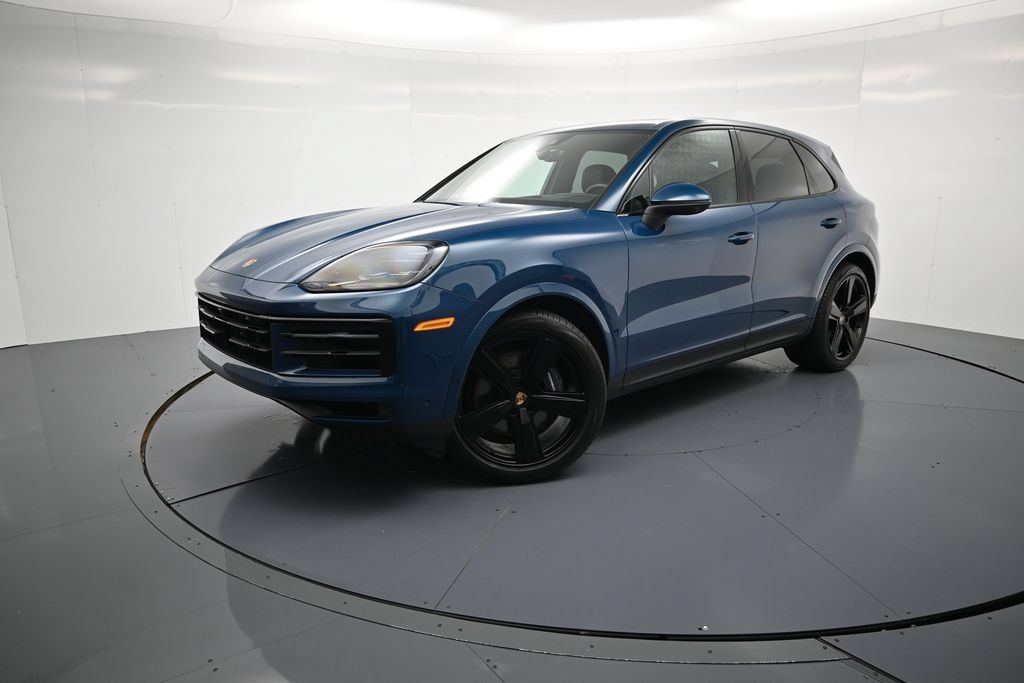 Used 2026 Porsche Cayenne AWD/4WD image 1