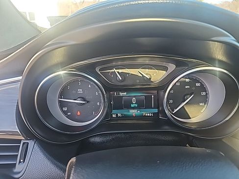 Used 2019 Buick Envision Essence image 20