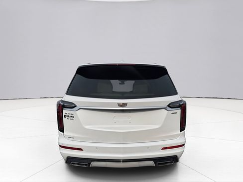 Used 2024 Cadillac XT6 Sport w/ LPO, Floor Liner Package AWD/4WD image 10