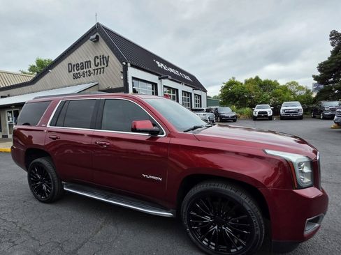 Used 2018 GMC Yukon SLT AWD/4WD image 6