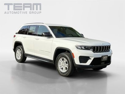 New 2025 Jeep Grand Cherokee Laredo
