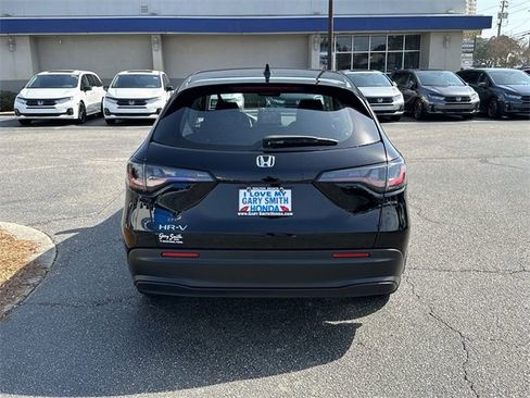 New 2025 Honda HR-V LX image 6