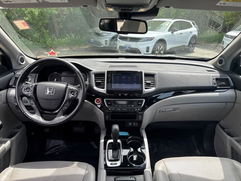 Used 2019 Honda Ridgeline RTL-E image 33