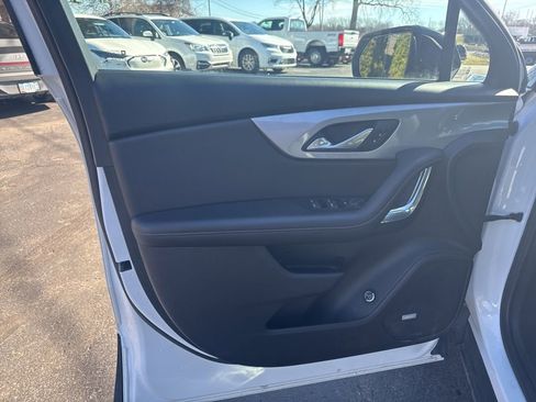 Used 2022 Chevrolet Blazer LT w/ Redline Edition image 13
