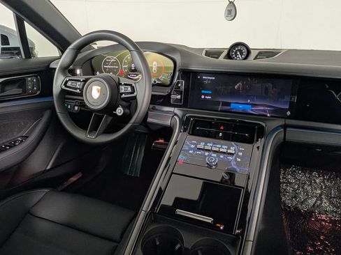 New 2026 Porsche Panamera RWD image 22