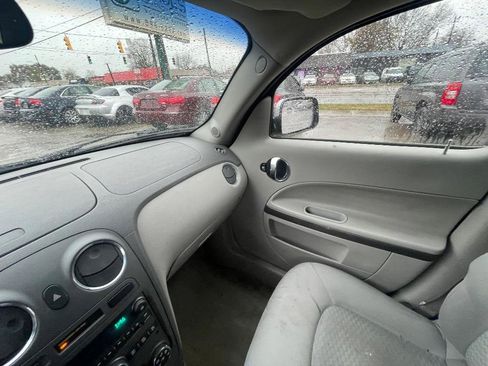 Used 2007 Chevrolet HHR LT image 19
