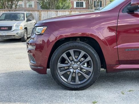 Used 2019 Jeep Grand Cherokee High Altitude RWD image 9