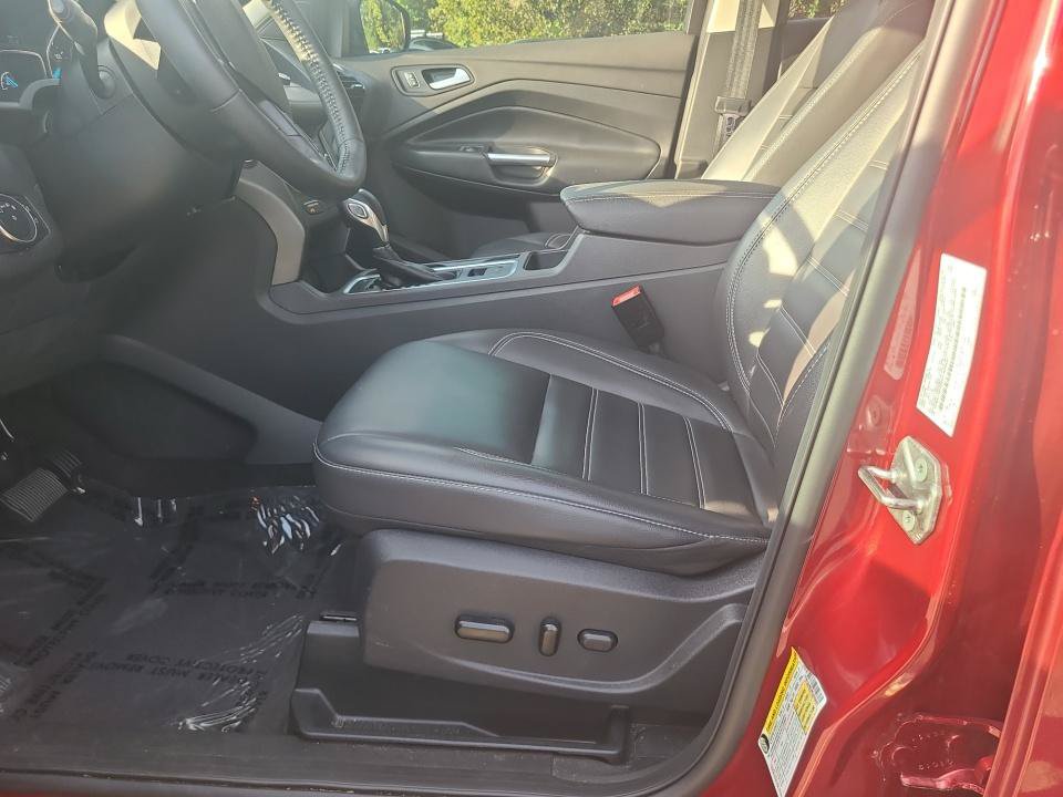 Used 2019 Ford Escape SEL FWD image 30