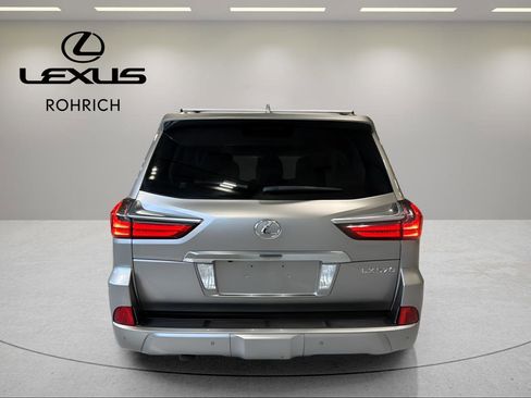 Used 2016 Lexus LX 570 4WD image 6