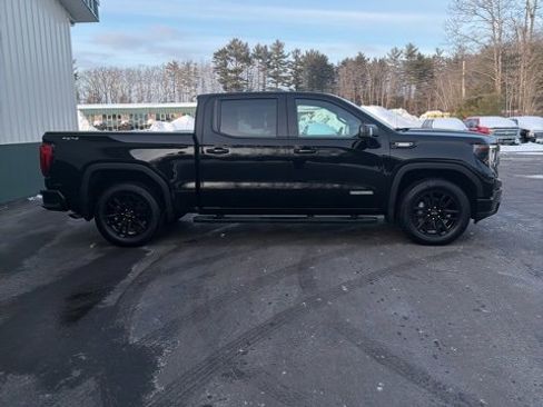 Certified 2022 GMC Sierra 1500 Elevation w/ Elevation Premium Package image 6