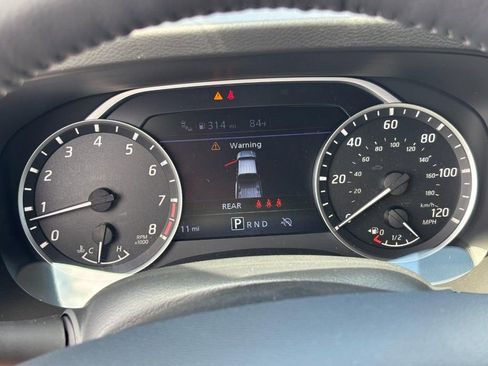 New 2025 Nissan Frontier SV w/ SV Convenience Package RWD image 14