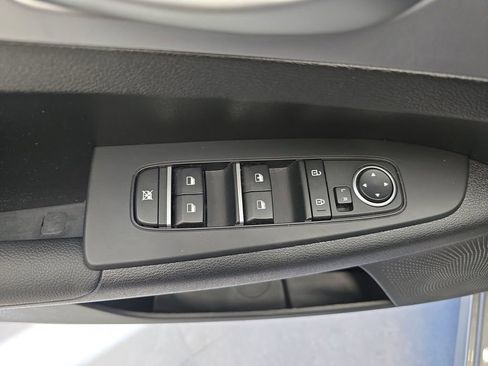 Used 2024 Kia Forte LXS w/ LXS Technology Package image 13