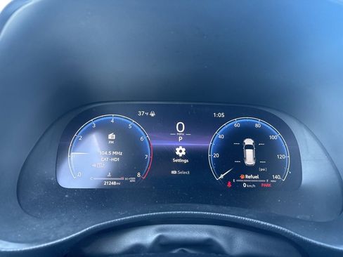 Used 2023 Toyota Highlander Platinum image 8