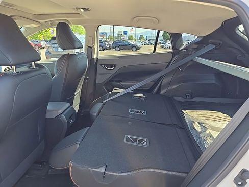 New 2025 Subaru Crosstrek 2.5i Limited w/ Popular Package #4A image 18