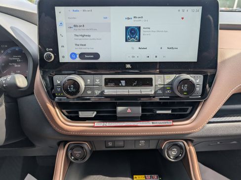 New 2026 Toyota Grand Highlander AWD Hybrid image 14