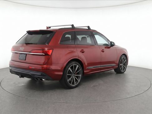 Used 2021 Audi SQ7 Premium Plus w/ Executive Package AWD/4WD image 4