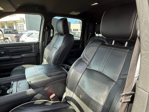 Used 2022 RAM 3500 Limited image 17