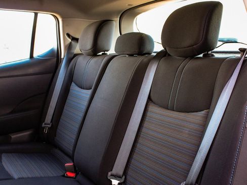 Used 2023 Nissan Leaf SV Plus image 34