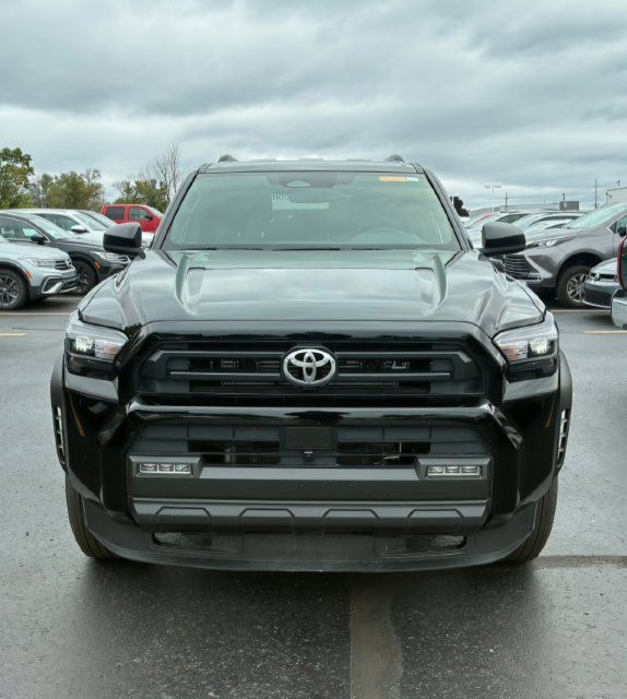 Used 2026 Toyota 4Runner SR5 AWD/4WD image 2