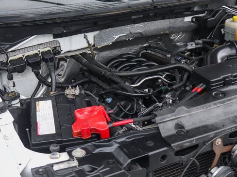 Used 2014 Ford F150 FX4 w/ Equipment Group 402A Luxury image 11