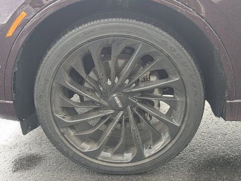 Used 2023 Lincoln Aviator Black Label w/ Jet Package image 10