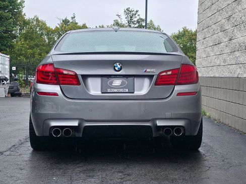 Used 2013 BMW M5 RWD image 13