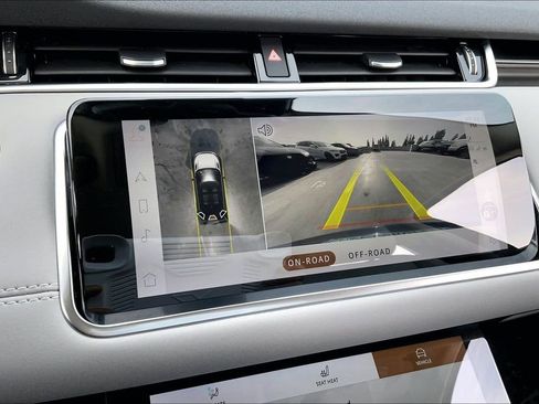 Used 2022 Land Rover Range Rover Evoque SE image 14