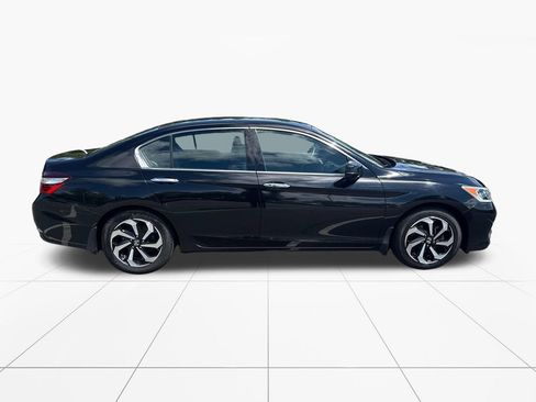 Used 2016 Honda Accord EX-L image 9