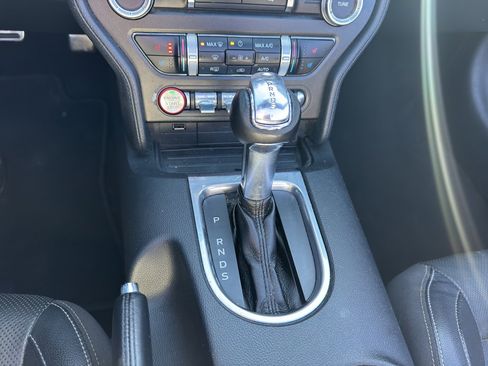 Used 2019 Ford Mustang GT Premium image 14