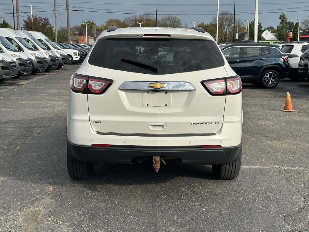 Used 2015 Chevrolet Traverse LT AWD/4WD image 5