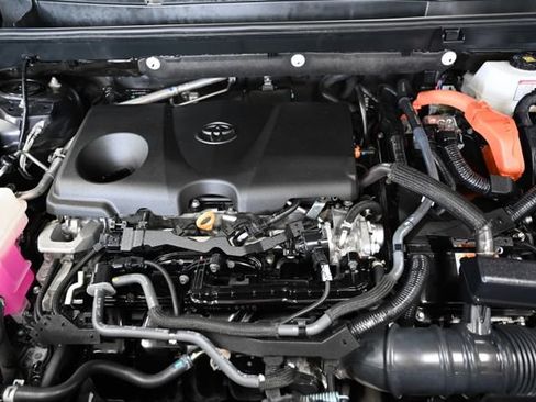 Certified 2024 Toyota RAV4 XSE w/ Weather Package AWD/4WD image 30
