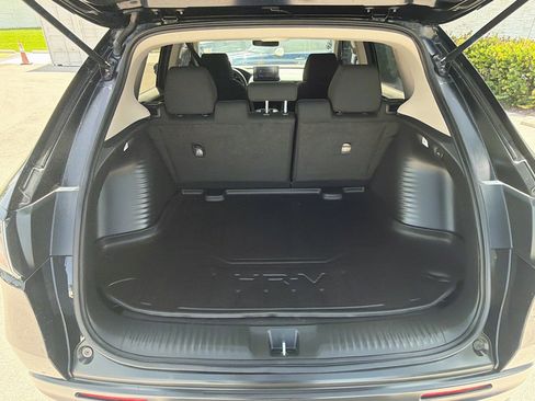 Certified 2023 Honda HR-V LX image 25