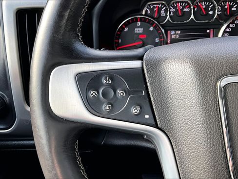 Used 2015 GMC Sierra 1500 SLT w/ SLT Preferred Package AWD/4WD image 11