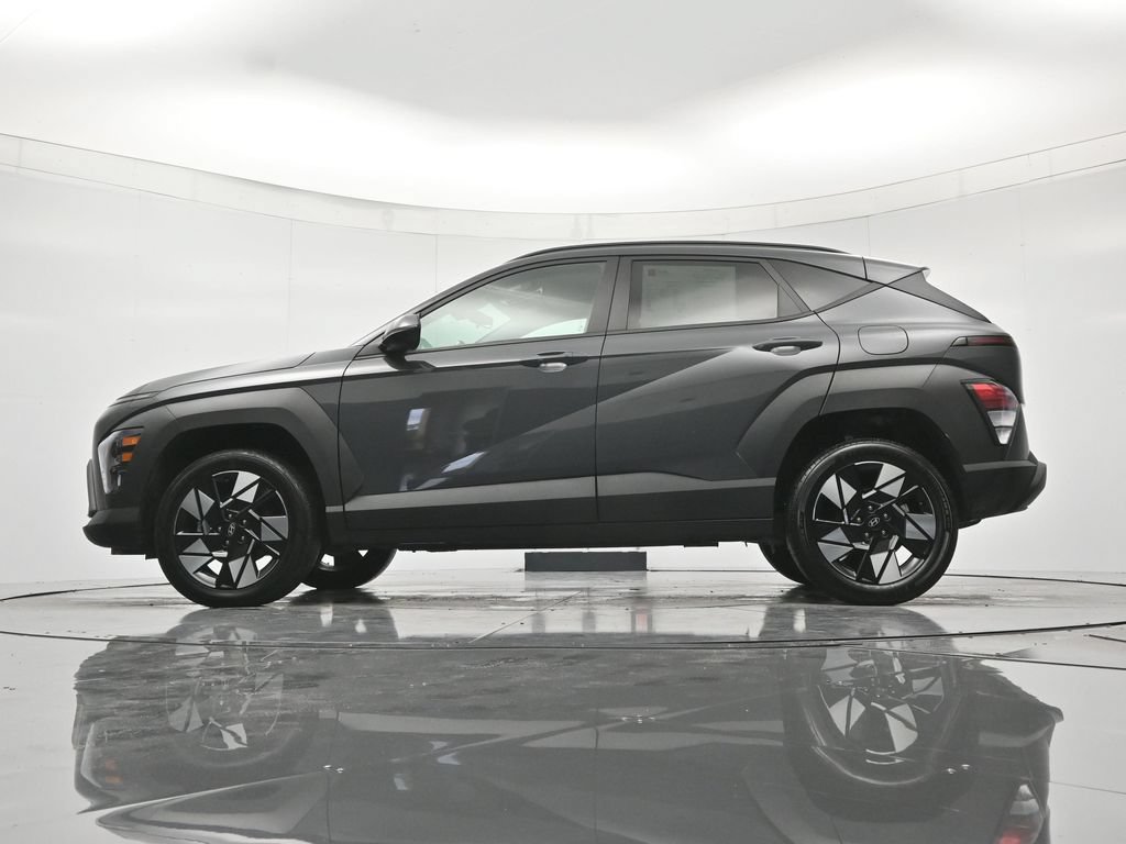 Used 2024 Hyundai Kona SEL AWD/4WD image 43