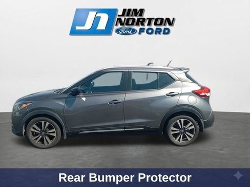 Used 2020 Nissan Kicks SR w/ Exterior Package FWD image 6