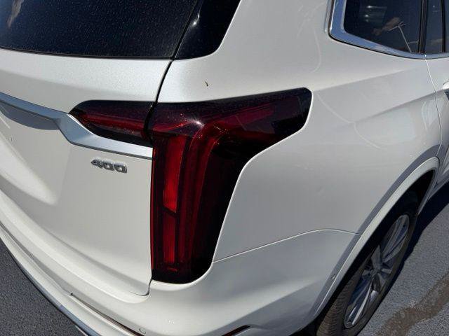Used 2020 Cadillac XT6 Premium Luxury FWD image 9