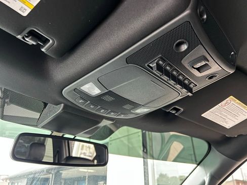 Used 2022 Ford F250 Lariat w/ Lariat Value Package image 41