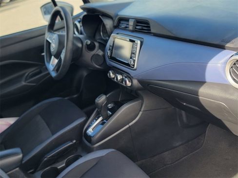 Used 2023 Nissan Versa SV image 22