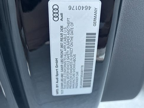 Used 2022 Audi RS 5 w/ Black Optic Carbon Package image 27