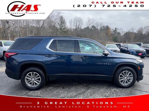 Used 2022 Chevrolet Traverse LT image 7