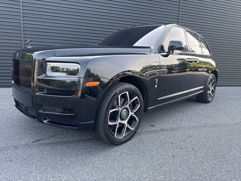 Used 2023 Rolls-Royce Cullinan Black Badge w/ Driver's Package AWD/4WD image 29