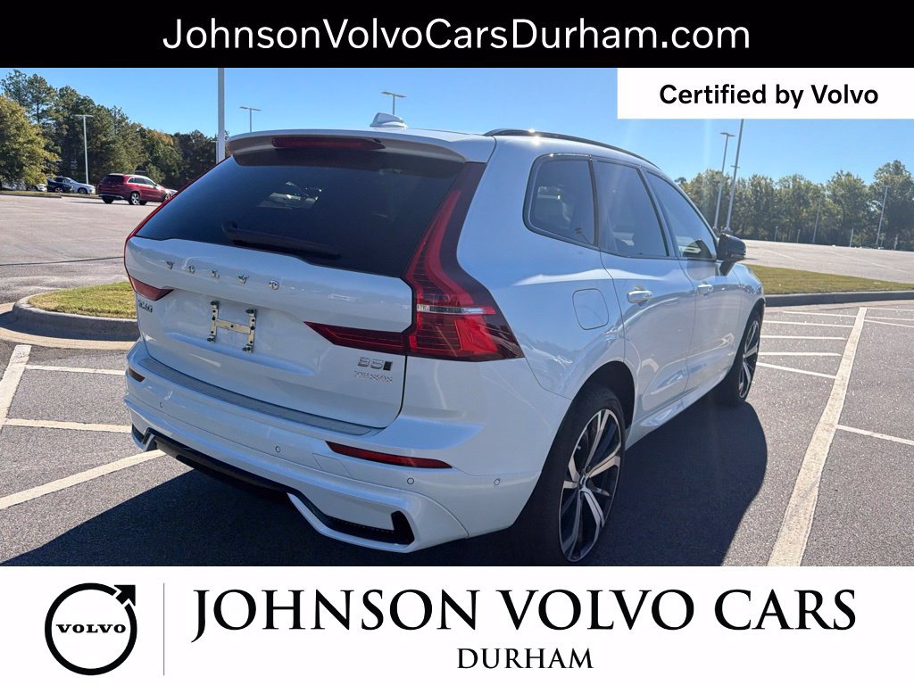 Certified 2025 Volvo XC60 B5 Ultra w/ Protection Package Premier AWD/4WD image 12