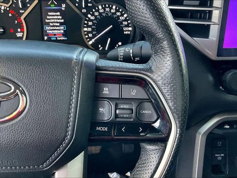 Used 2022 Toyota Tundra Limited image 18