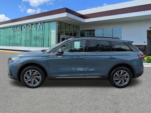 New 2026 Lincoln Corsair Premiere image 7