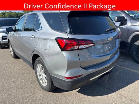Used 2023 Chevrolet Equinox LT AWD/4WD image 4