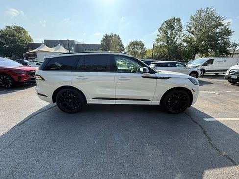 New 2025 Lincoln Aviator Reserve w/ Jet Appearance Package image 15