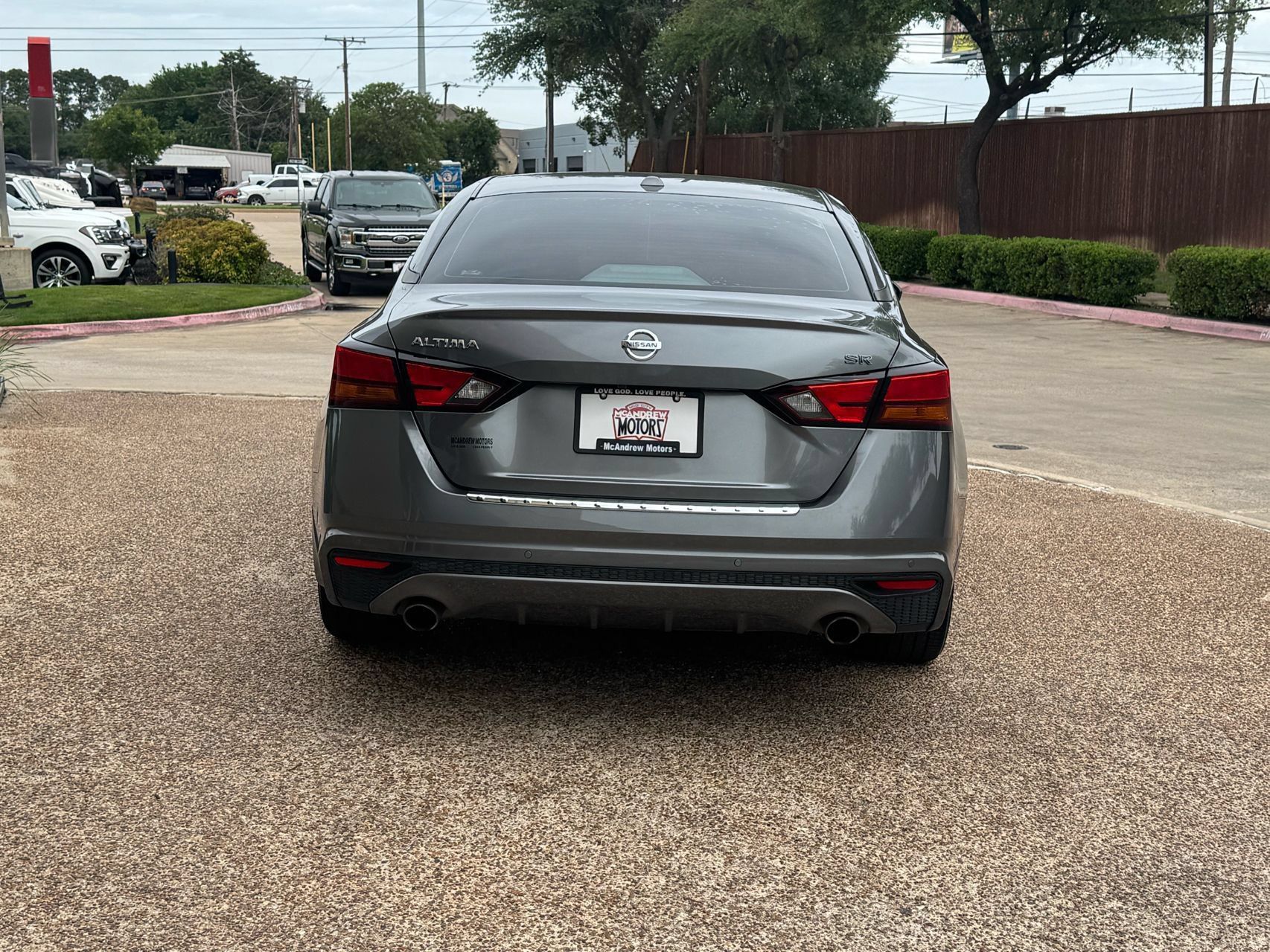 Used 2022 Nissan Altima 2.5 SR FWD image 9