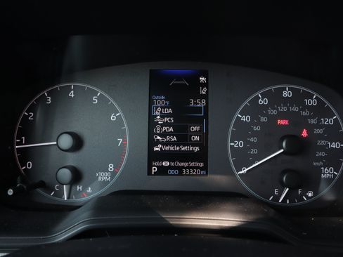 Used 2025 Toyota Corolla LE FWD image 10