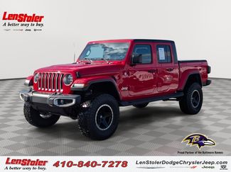 Used 2020 Jeep Gladiator Overland video 1