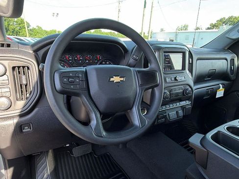 New 2026 Chevrolet Silverado 2500 Custom w/ Custom Value Package AWD/4WD image 21